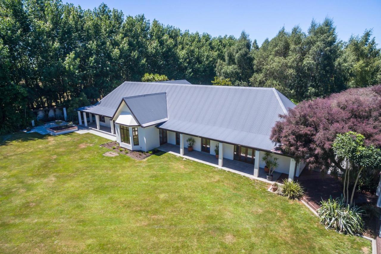 Bond Estate Luxury Accommodation Christchurch Exterior photo