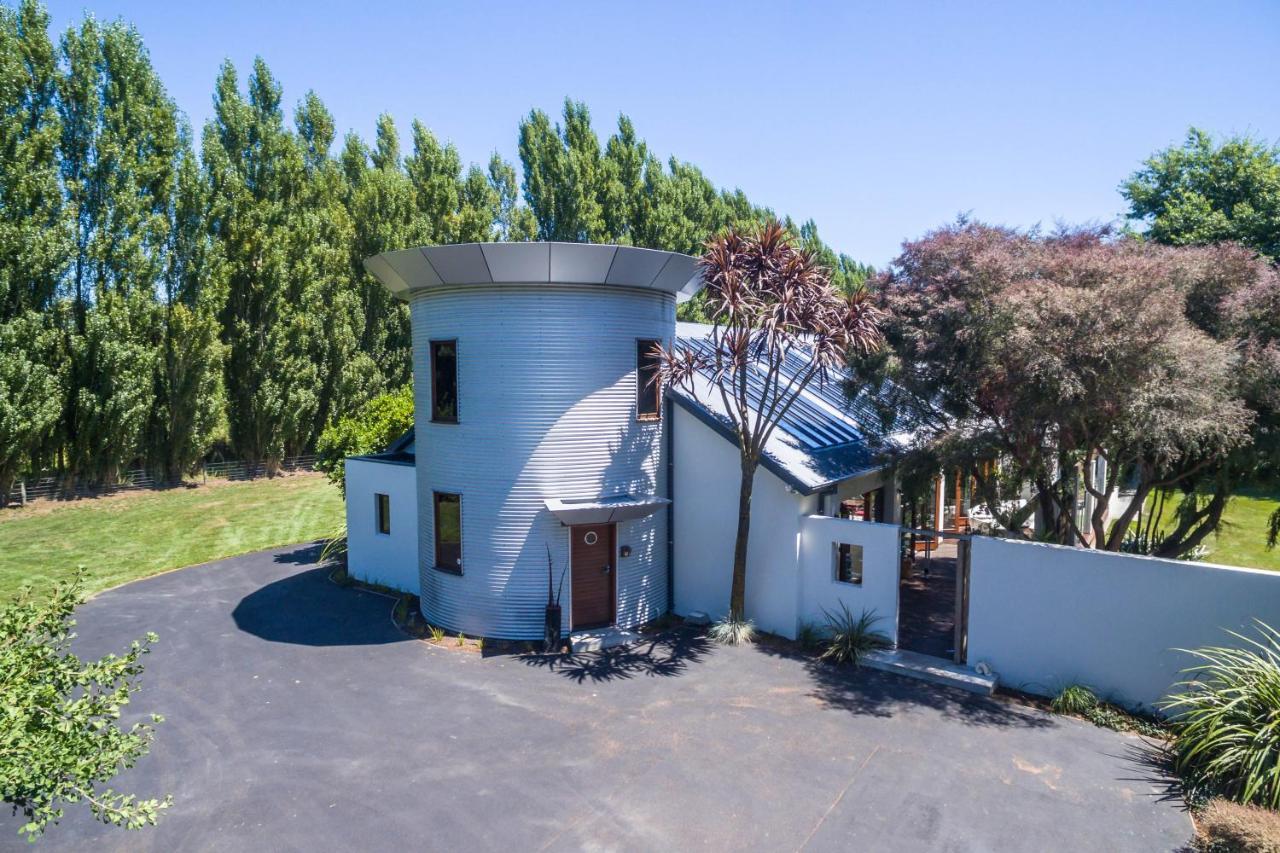 Bond Estate Luxury Accommodation Christchurch Exterior photo