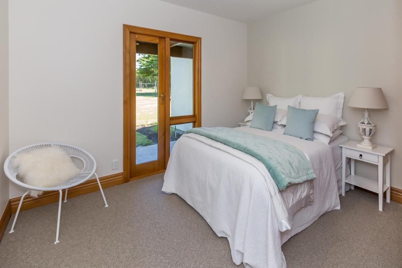 Bond Estate Luxury Accommodation Christchurch Exterior photo